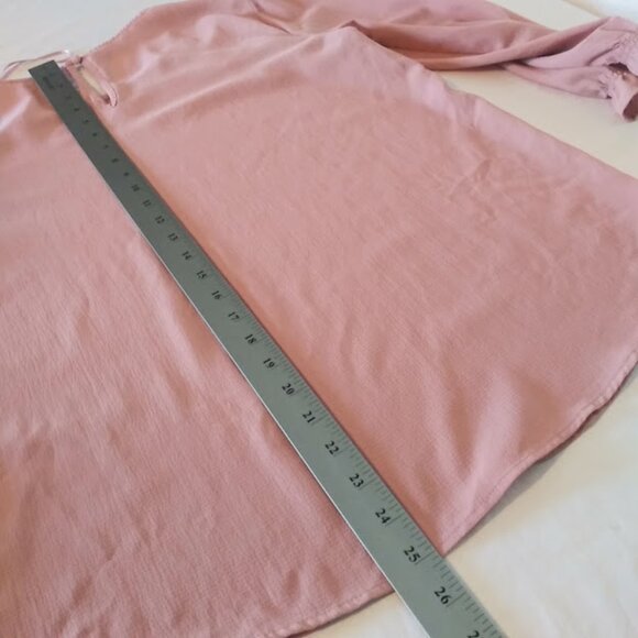 Lily White Women's size M pink long sleeve top - Picture 9 of 14
